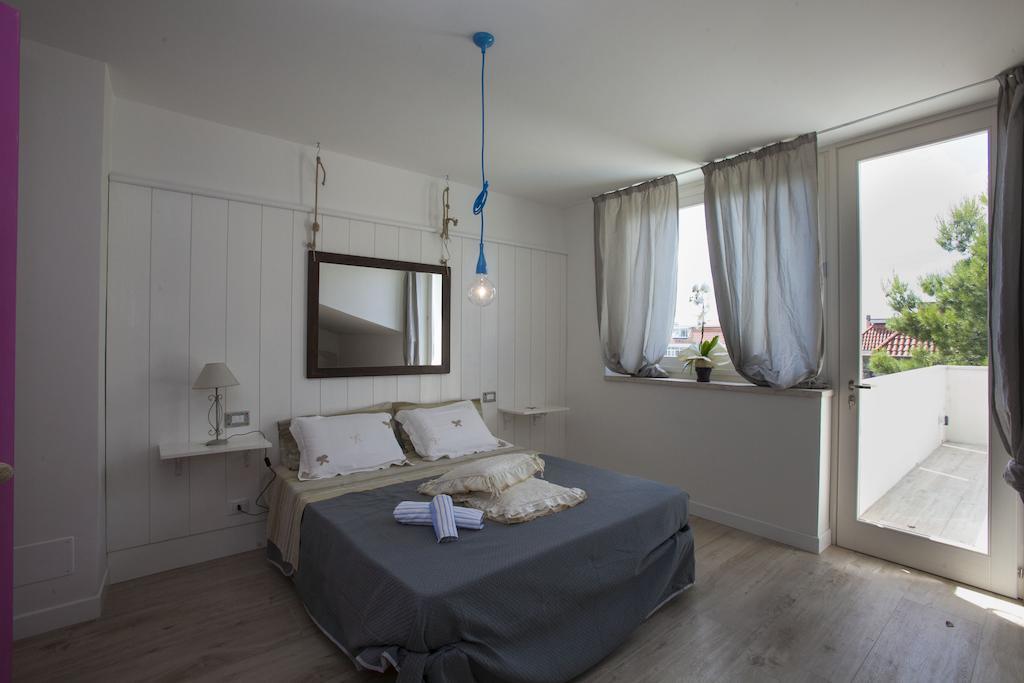 A Casa Di Lolu Bed & Breakfast Grottammare Dış mekan fotoğraf